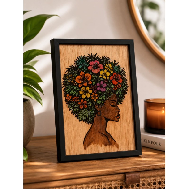 Dame Nature – Tableau en bois gravé et coloré | Eden Wood